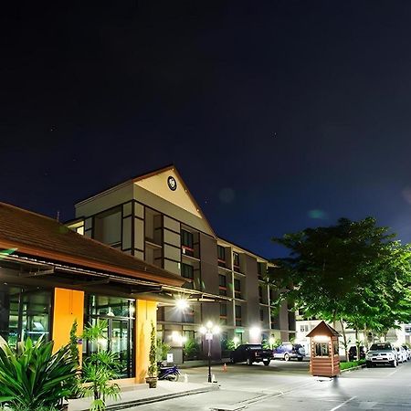 B2 Chiang Rai Boutique & Budget Exteriör bild